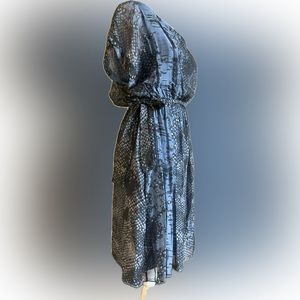 Gigi Moda - blue dress Made in
Italy Siena Scoop Neck